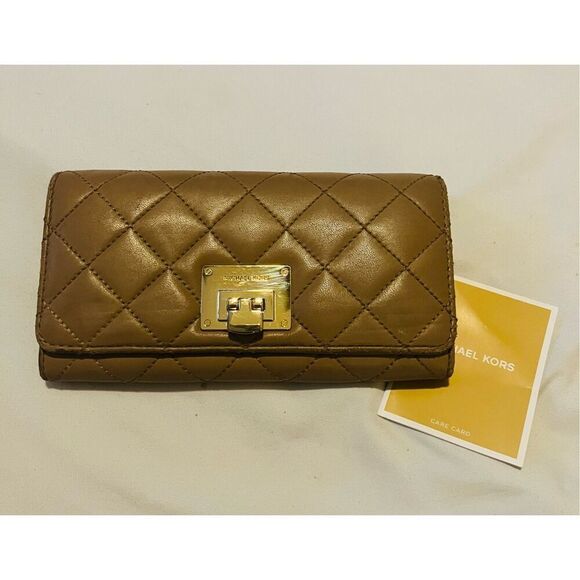 Michael Kors astrid wallet - Picture 1 of 8